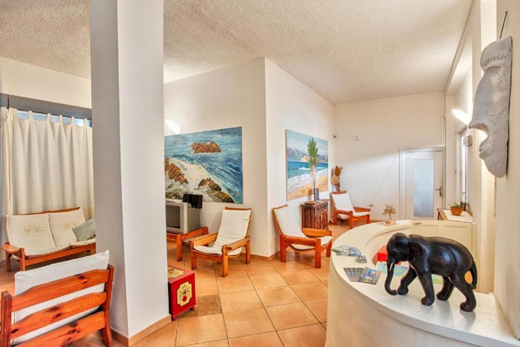 Hotel Al Faro Spiaggia La Cinta Santeodoro San Teodoro  Exteriér fotografie